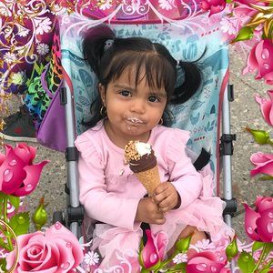 Meet your Posher, Marta elizabeth